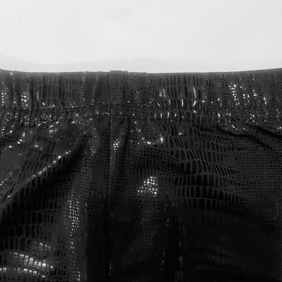 SNAKESKIN LEGGINGS-FAUX LEATHER LOOK ALIKE ✨NEW BLACK-BOUTIQUE‎ - Picture 7 of 11